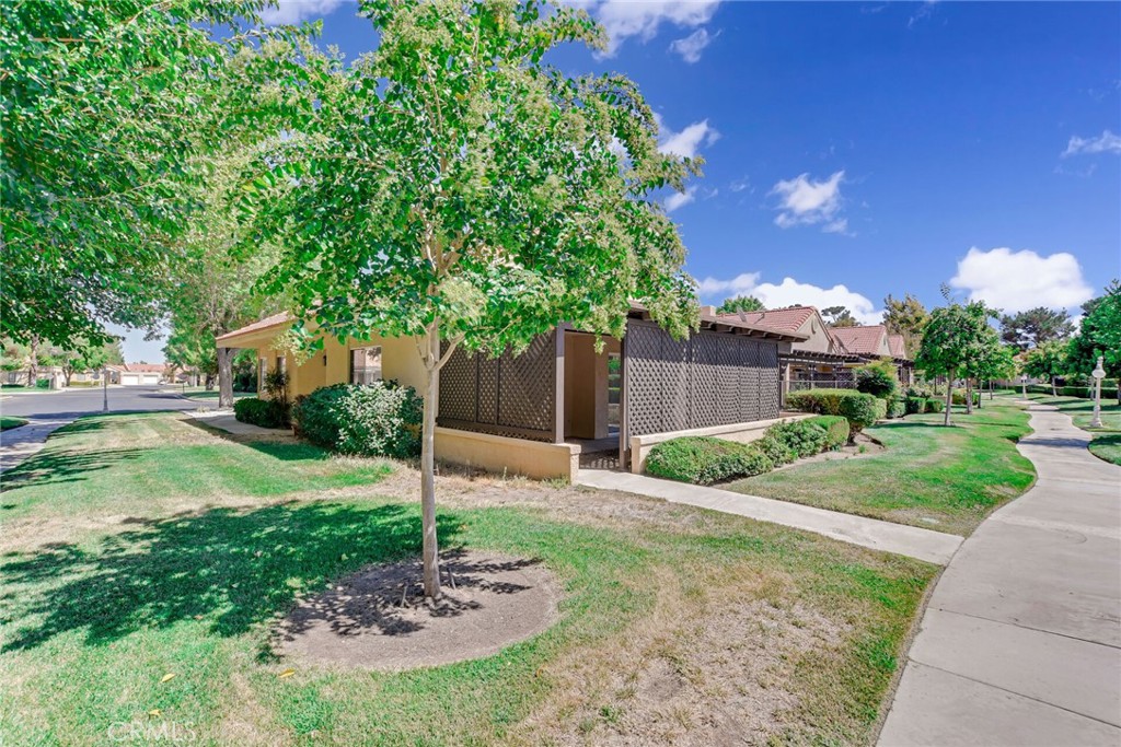 19039 Frances Street