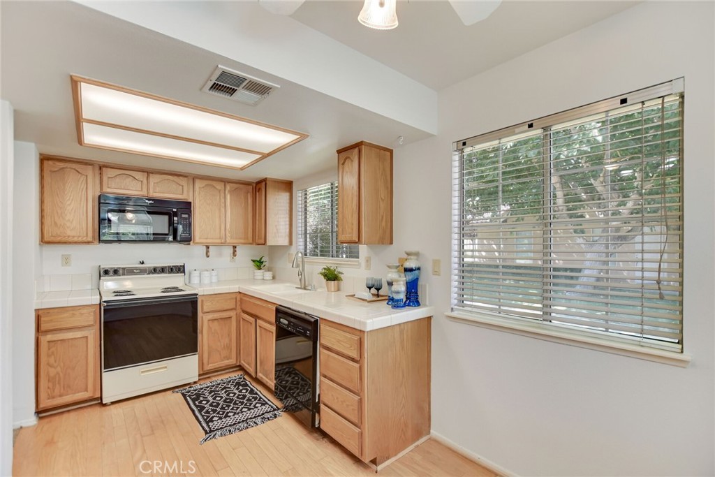 19039 Frances Street