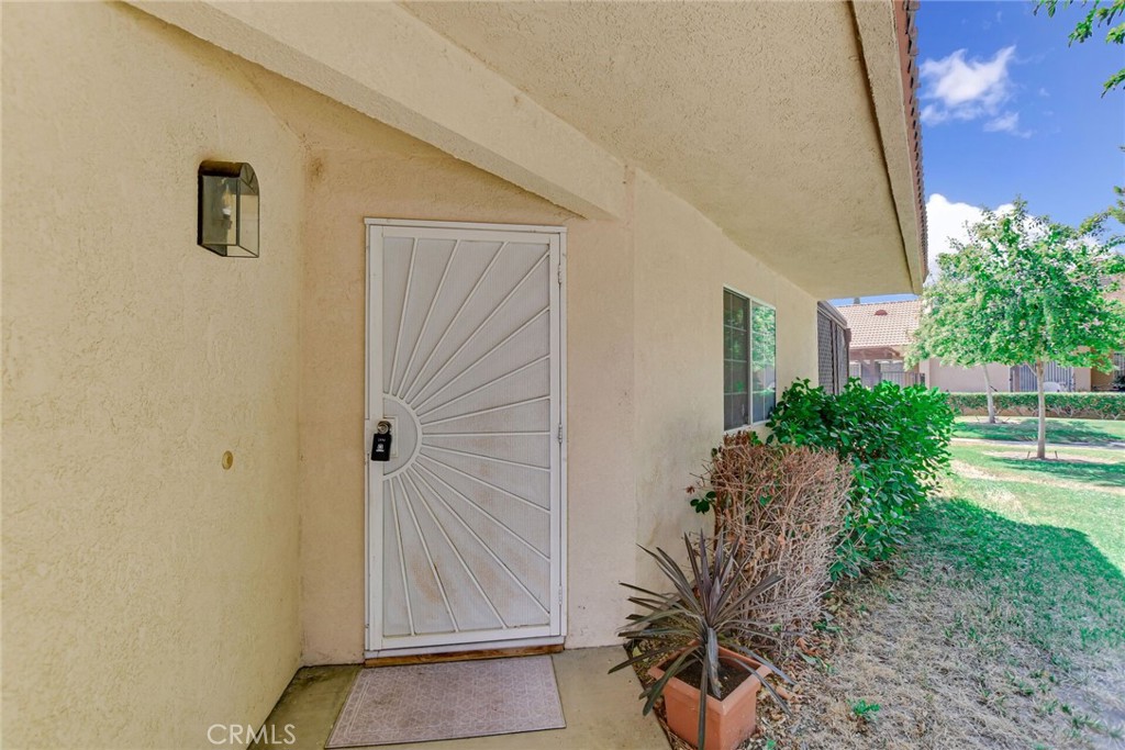 19039 Frances Street