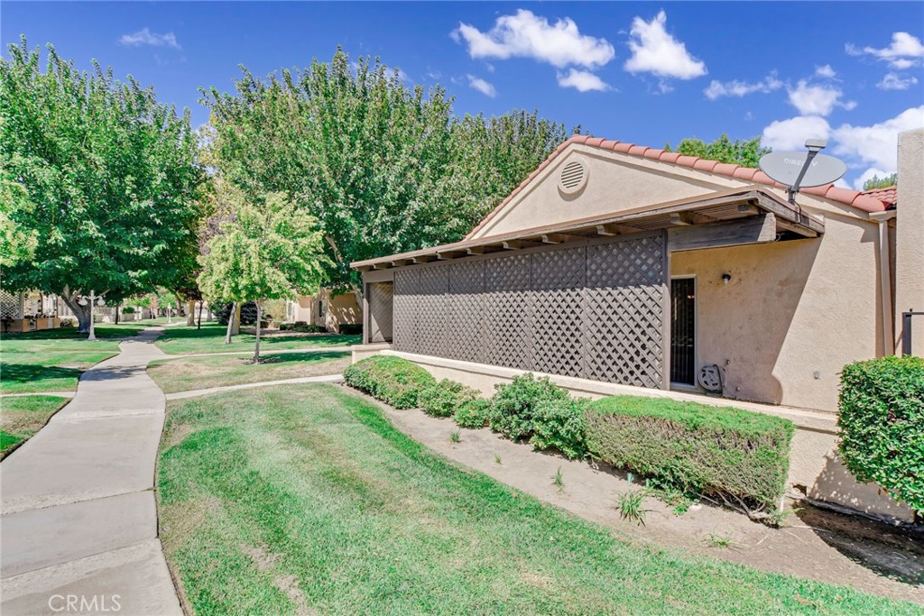 19039 Frances Street