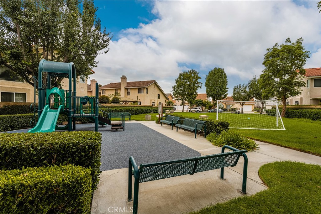 13688 Eastrbridge