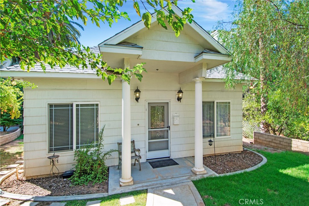 560 Terracina Boulevard