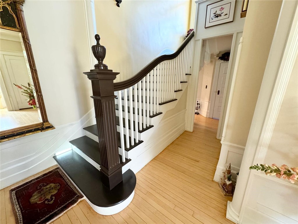 560 Terracina Boulevard