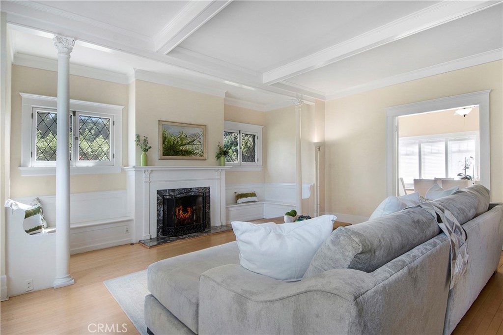 560 Terracina Boulevard