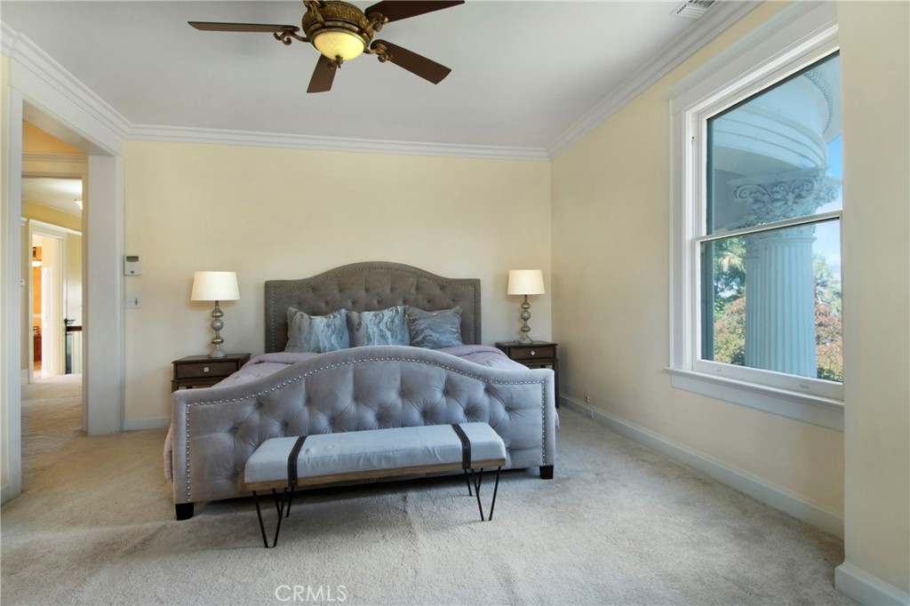 560 Terracina Boulevard