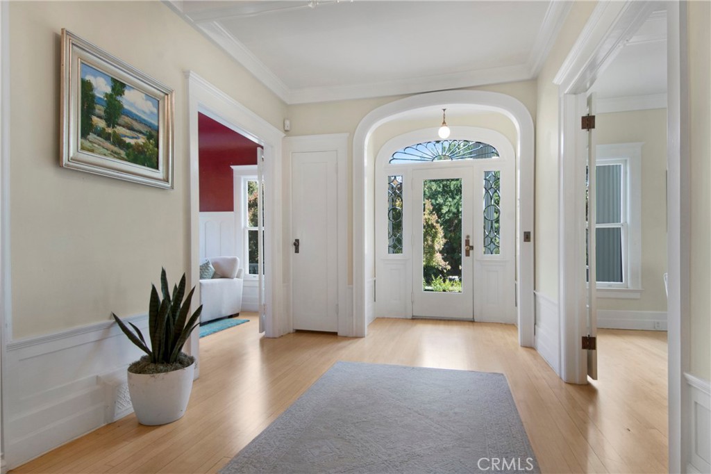 560 Terracina Boulevard