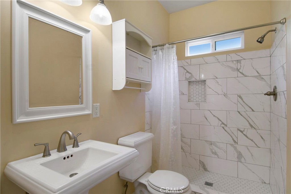 560 Terracina Boulevard