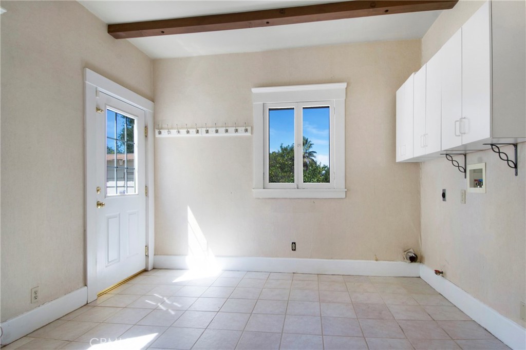 560 Terracina Boulevard