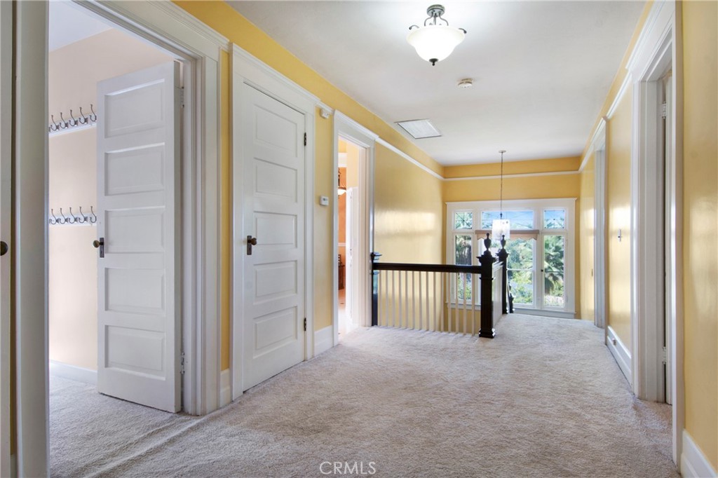 560 Terracina Boulevard