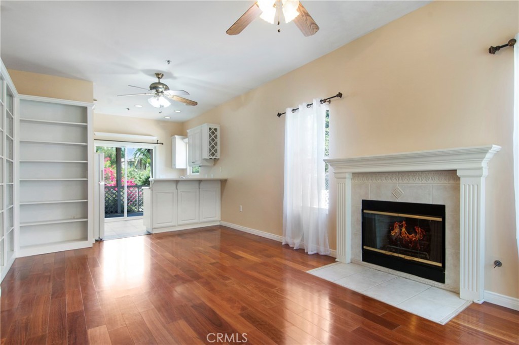 560 Terracina Boulevard