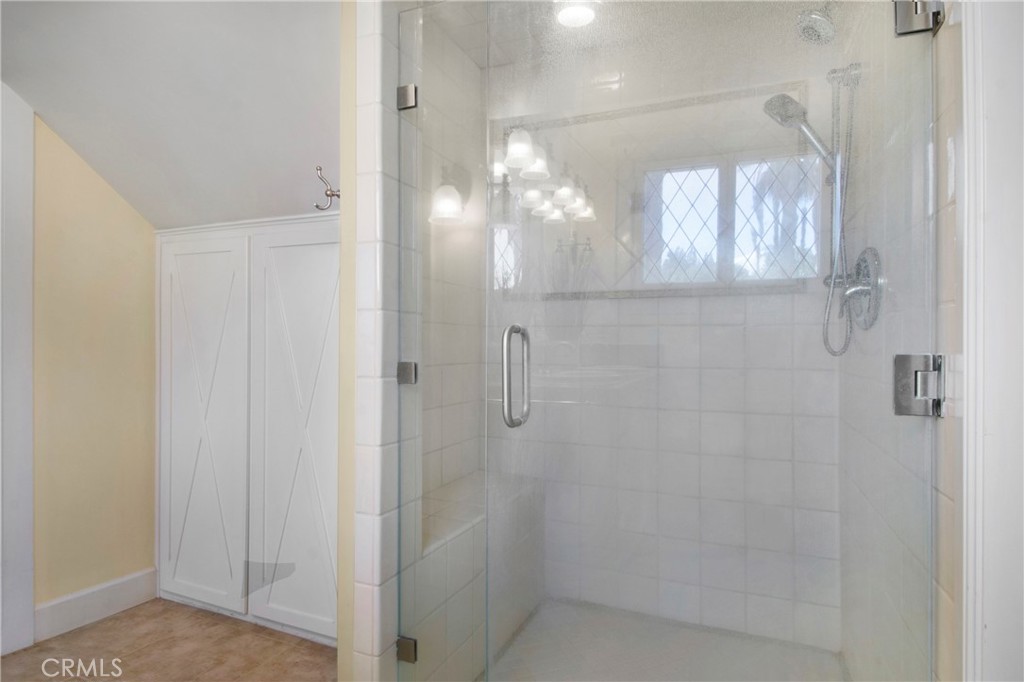 560 Terracina Boulevard