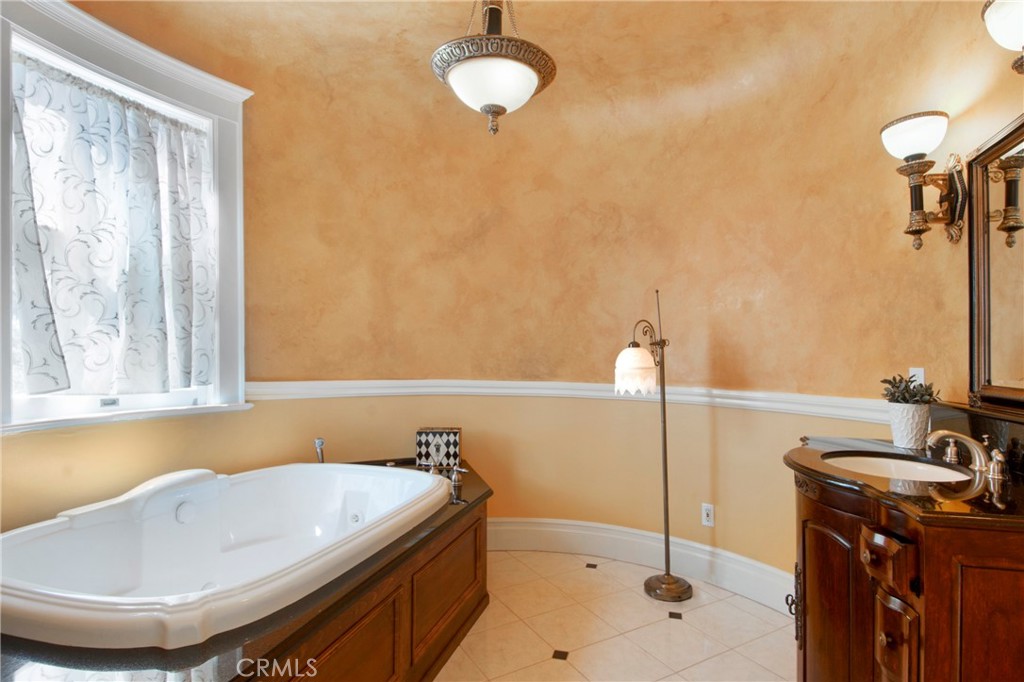 560 Terracina Boulevard