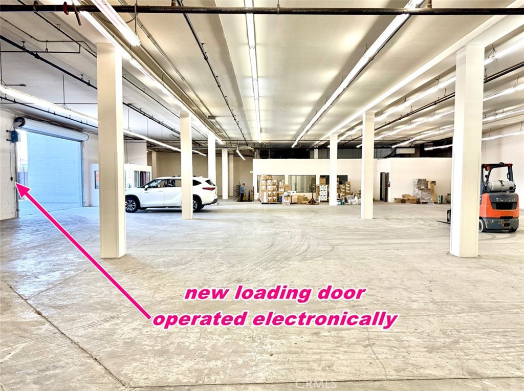 1813 E Washington Boulevard