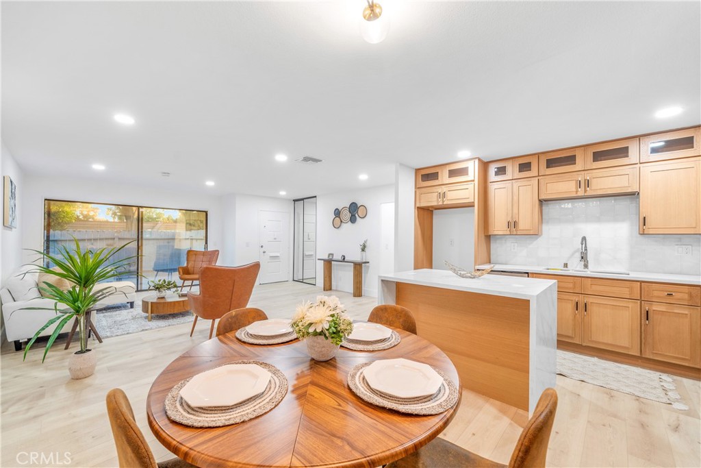 23521 Los Adornos Street