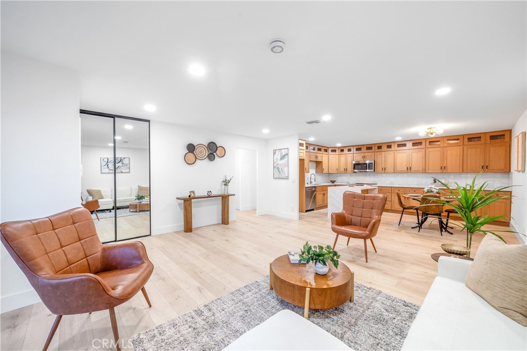 23521 Los Adornos Street