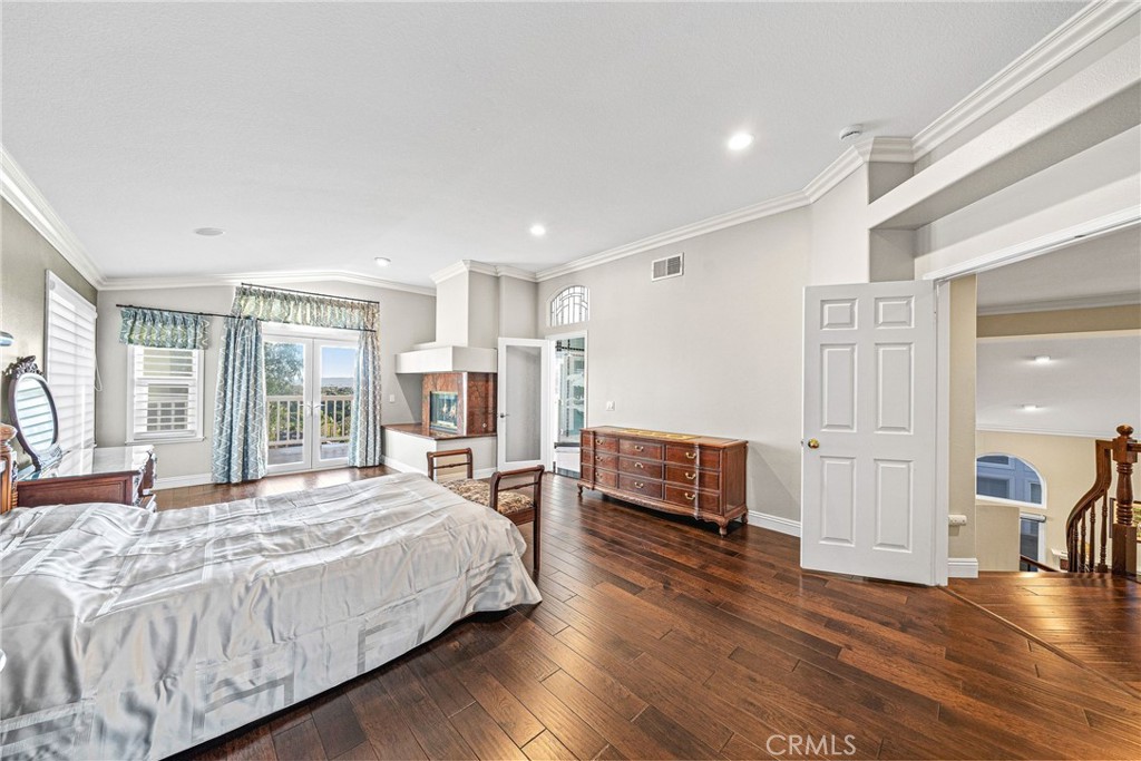 25712 Wood Brook Road