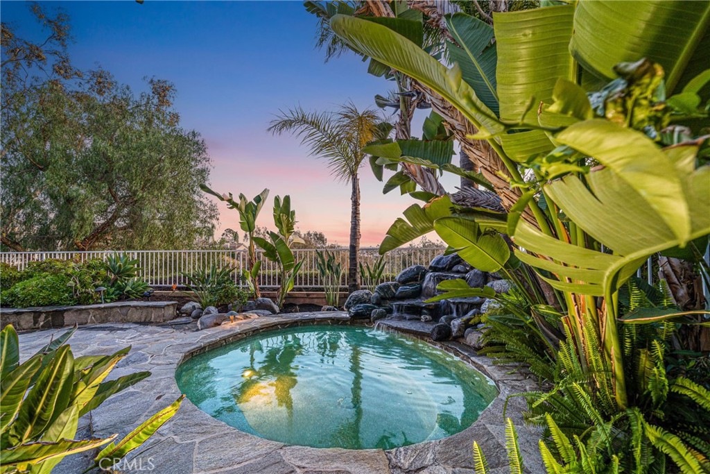 25712 Wood Brook Road