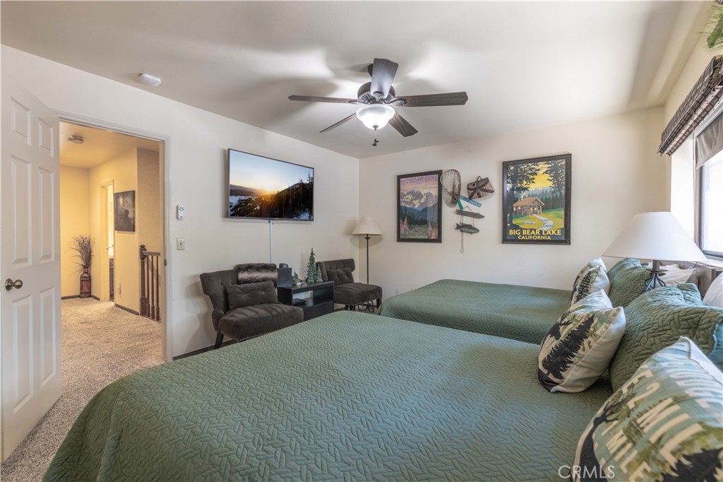 569 Summit Boulevard 6
