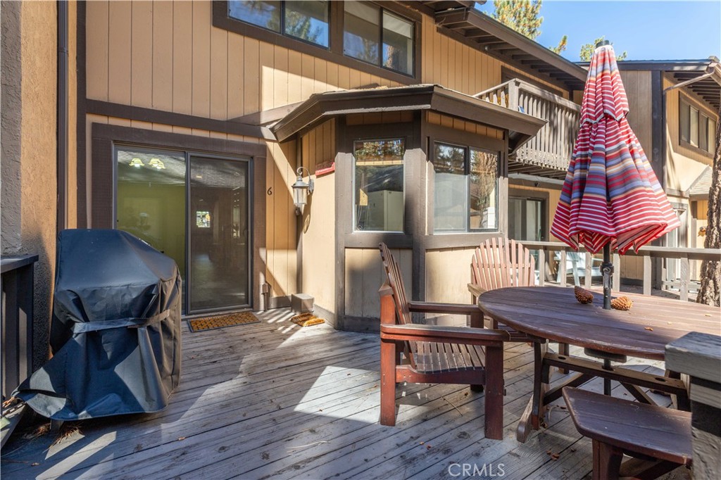 569 Summit Boulevard 6