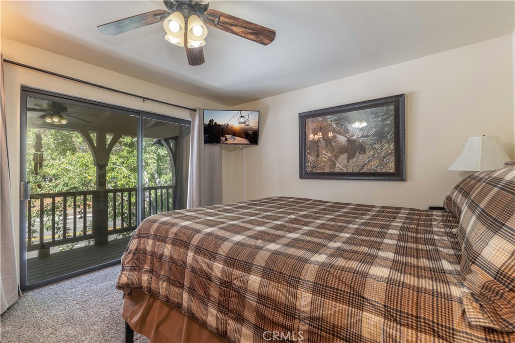 569 Summit Boulevard 6