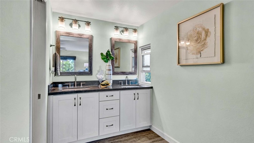 9831 Cloverdale Avenue