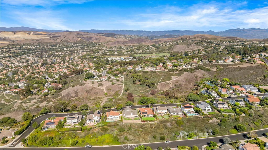 2846 W Calle Esteban
