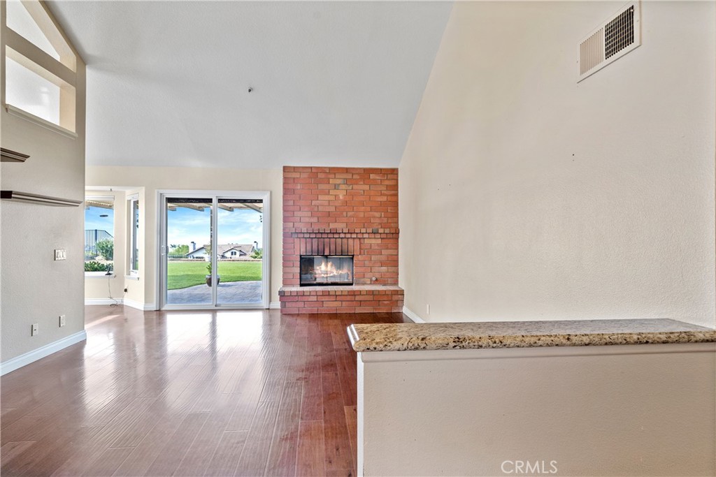 2846 W Calle Esteban