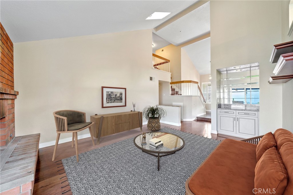 2846 W Calle Esteban