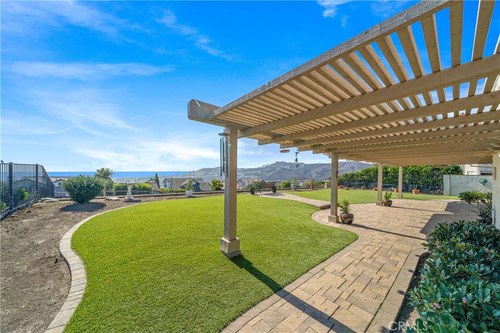 2846 W Calle Esteban