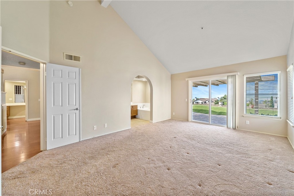 2846 W Calle Esteban
