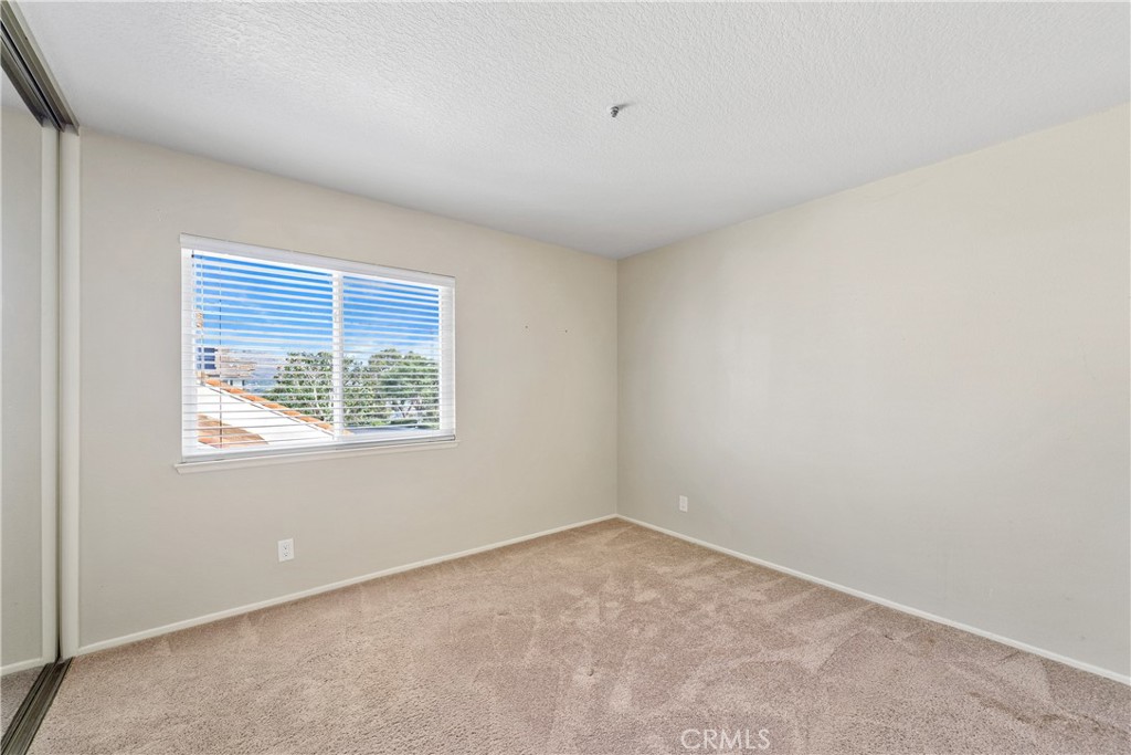 2846 W Calle Esteban