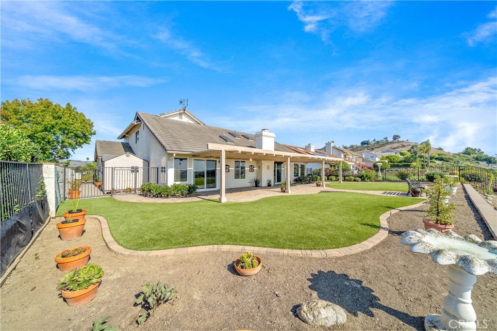 2846 W Calle Esteban