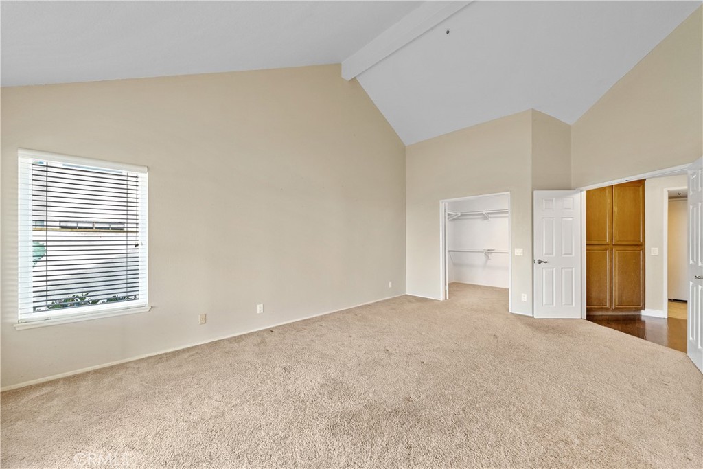 2846 W Calle Esteban