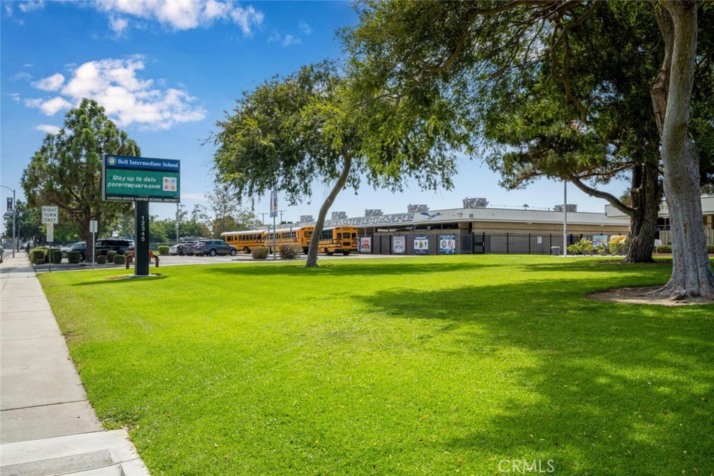 6891 Stanford Avenue