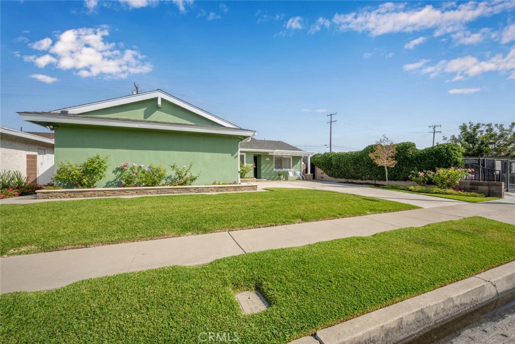 6891 Stanford Avenue