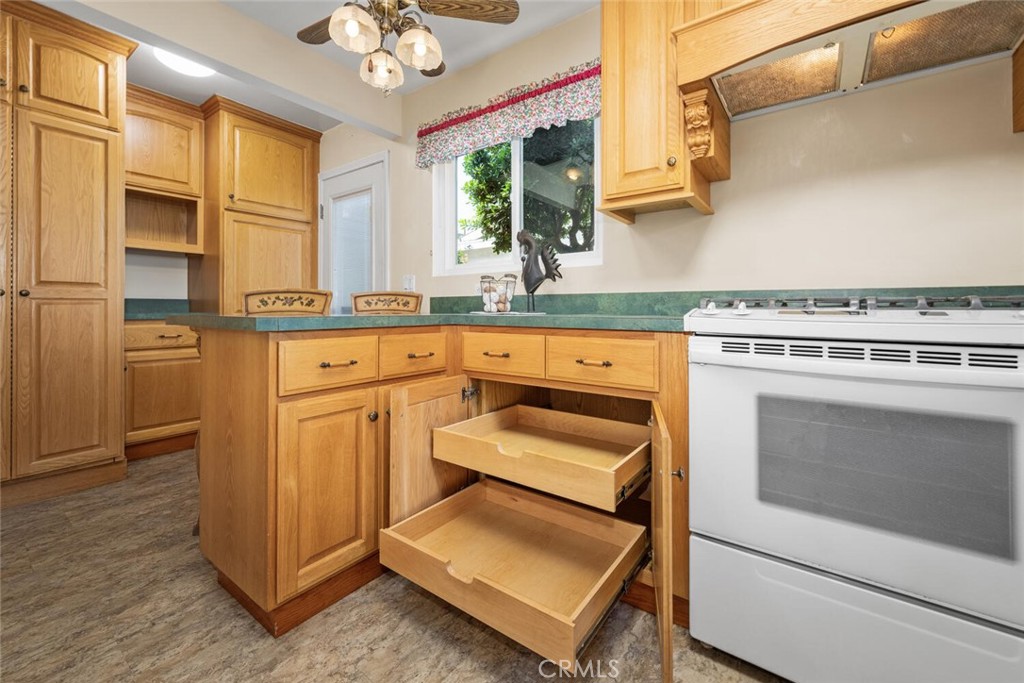 6891 Stanford Avenue