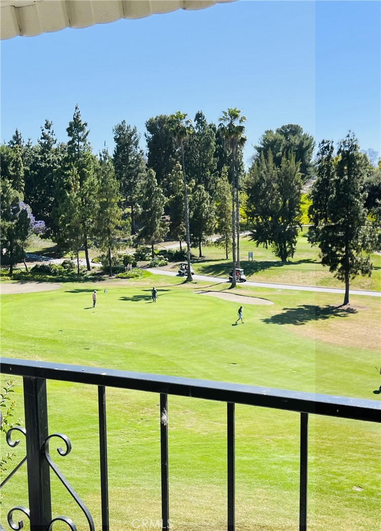 2395 Via Mariposa W 3F