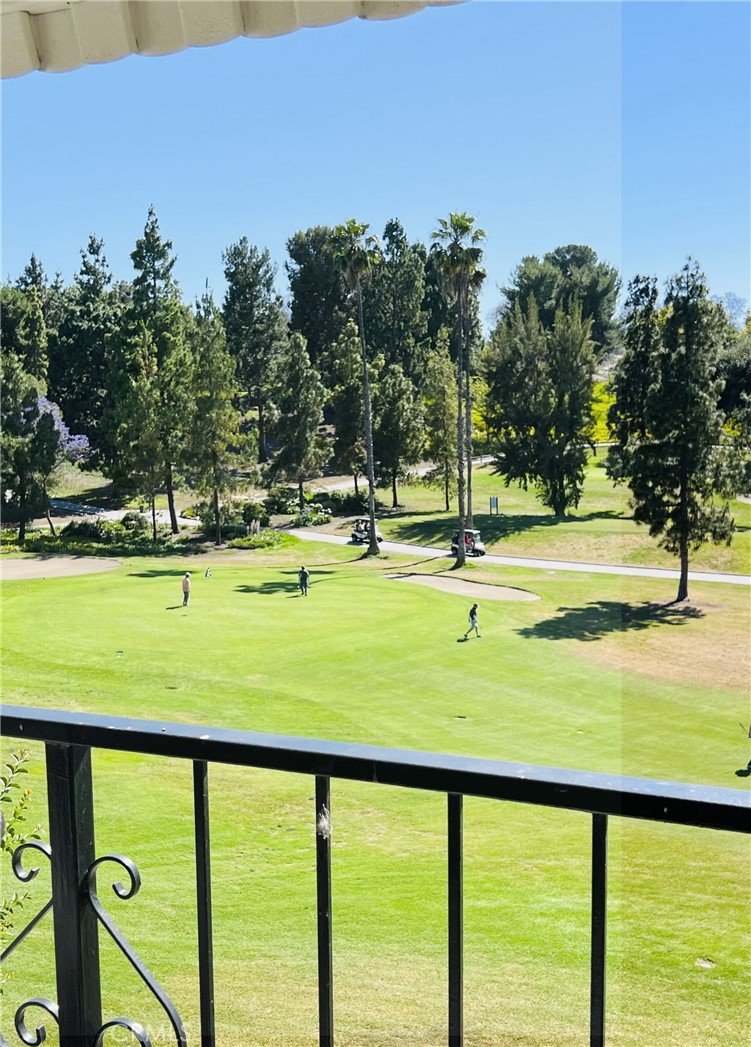 2395 Via Mariposa W 3F