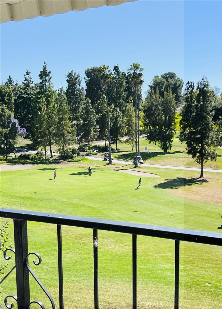 2395 Via Mariposa W 3F