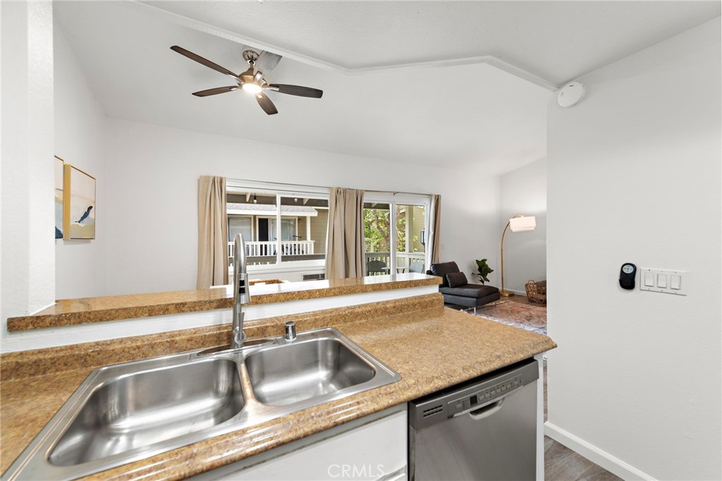 26166 Los Viveros 222