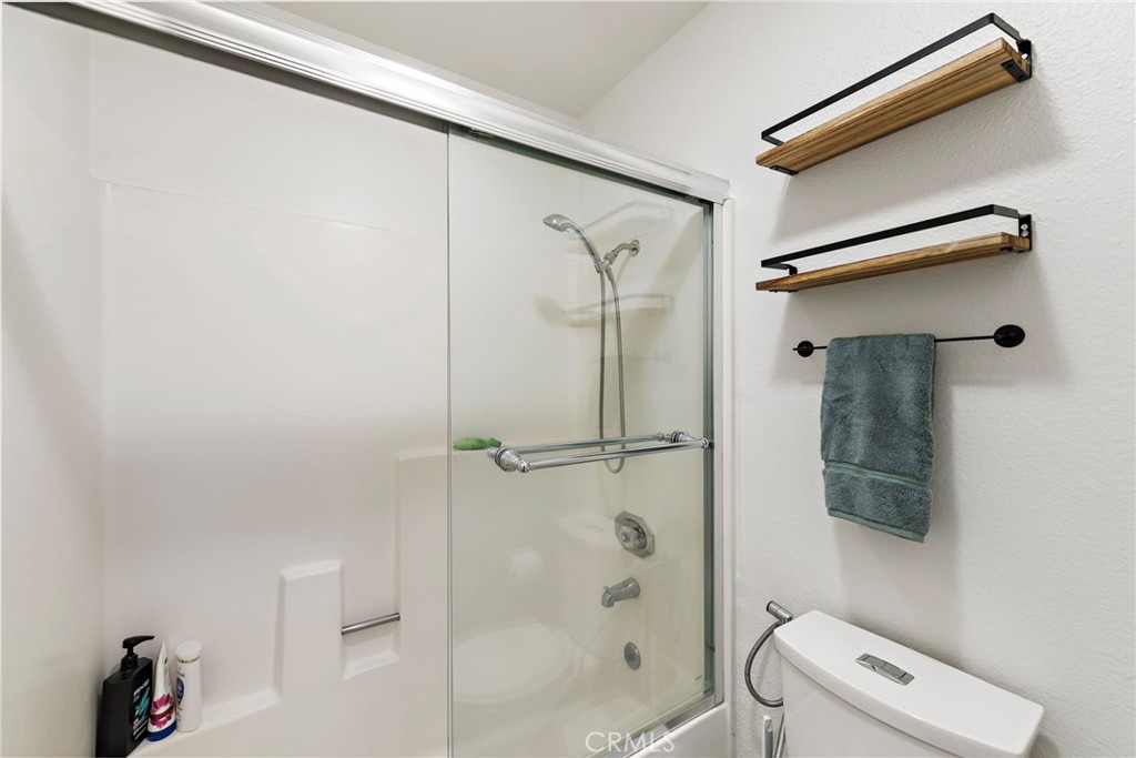 26166 Los Viveros 222