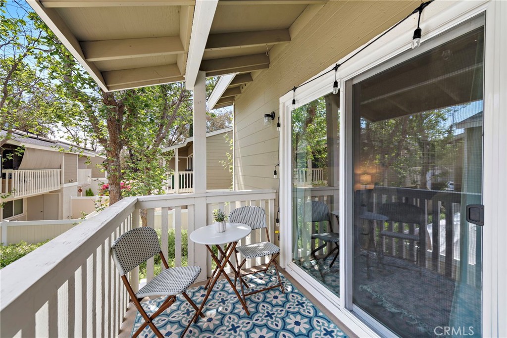 26166 Los Viveros 222