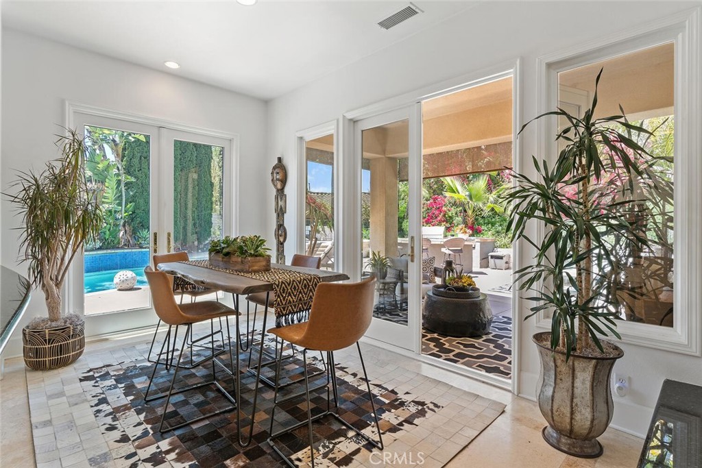 11823 Willard Avenue