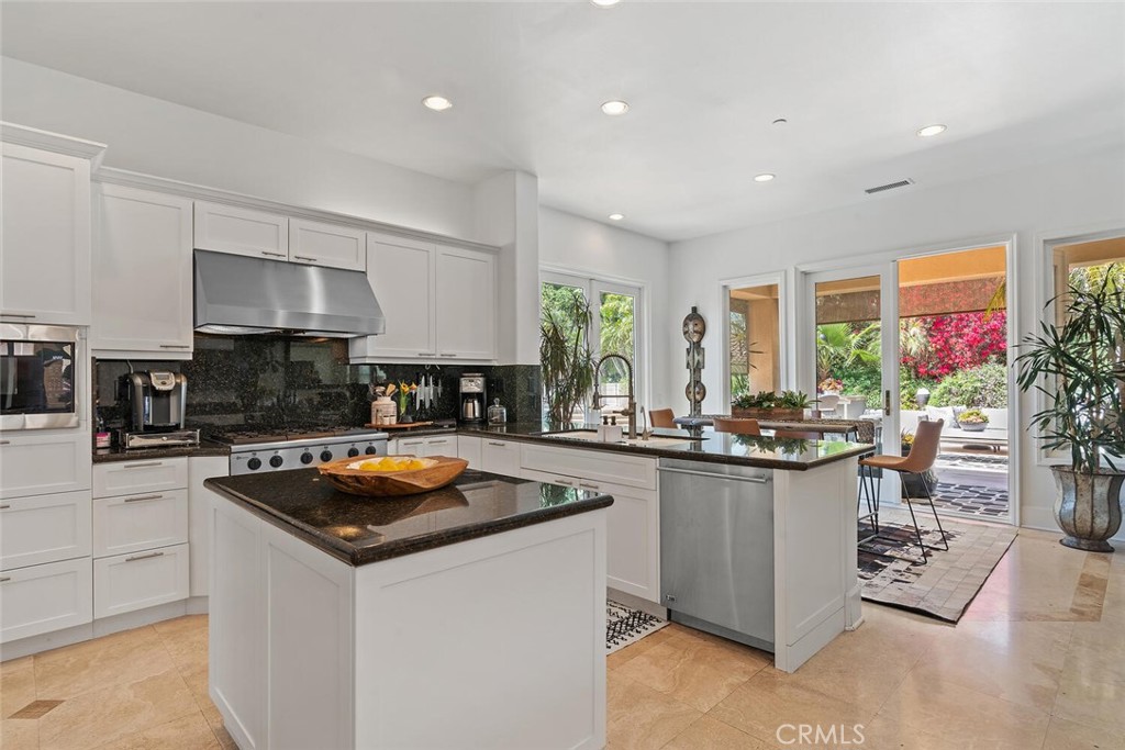 11823 Willard Avenue