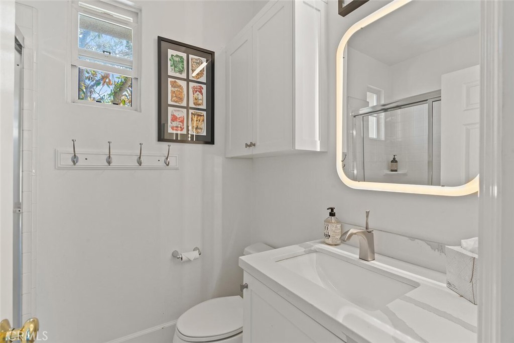 11823 Willard Avenue