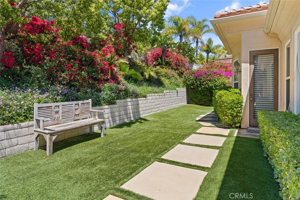 11823 Willard Avenue