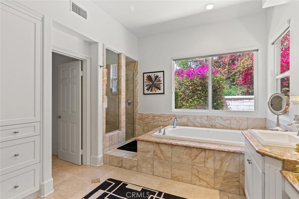 11823 Willard Avenue