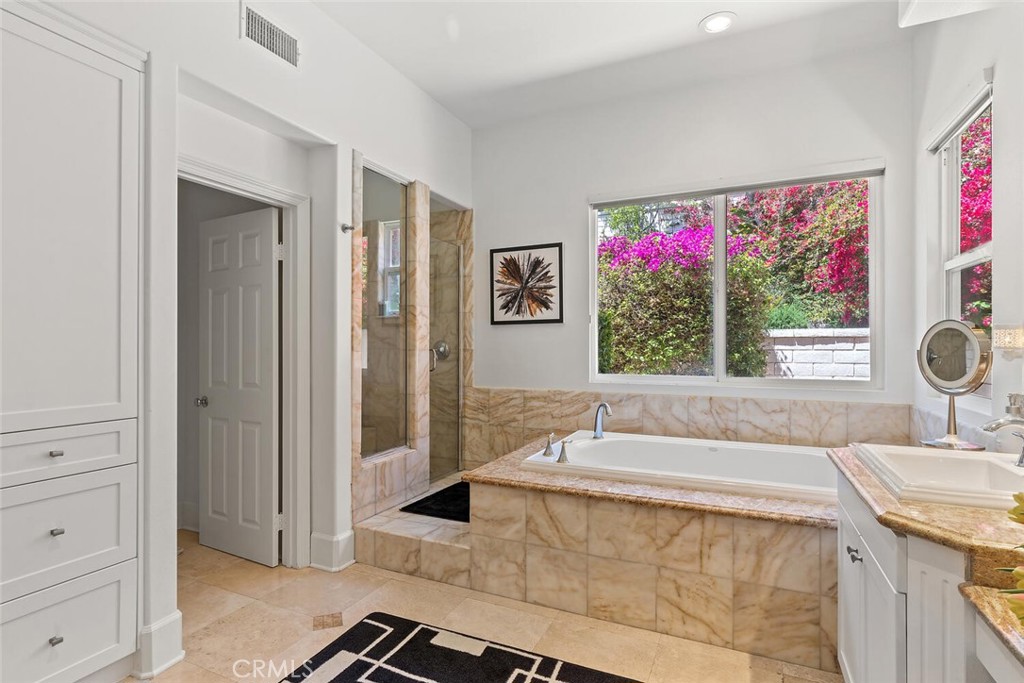 11823 Willard Avenue