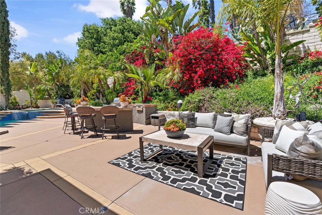 11823 Willard Avenue