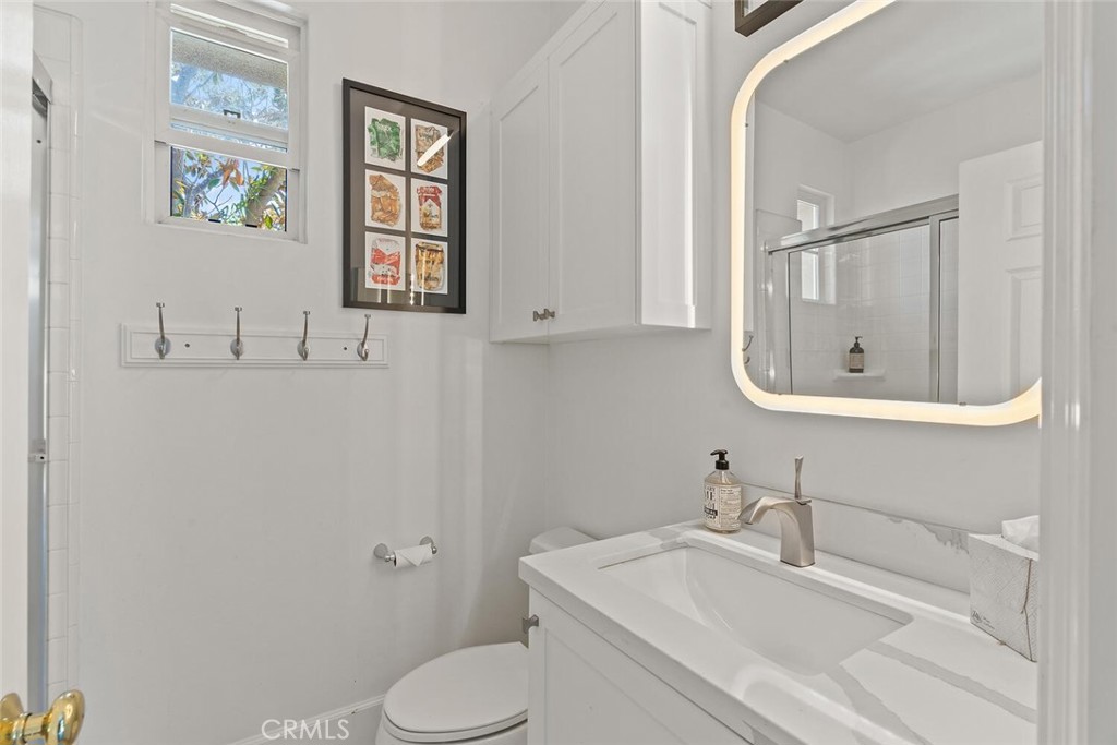 11823 Willard Avenue